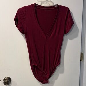 V-Neck Short Sleeve Bodysuit - Burgundy Small